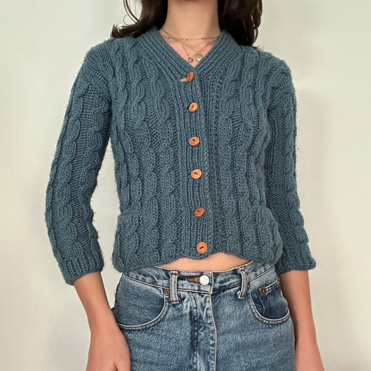 Y2K Vintage Knit Cardigan 🍁📚