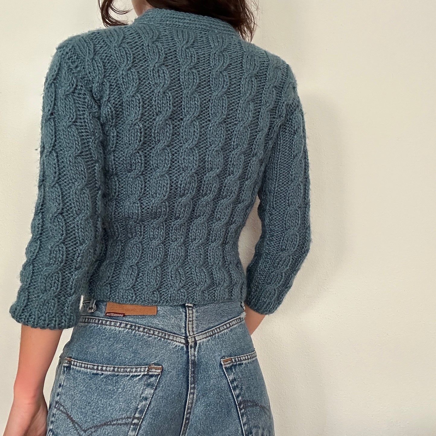 Y2K Vintage Knit Cardigan 🍁📚